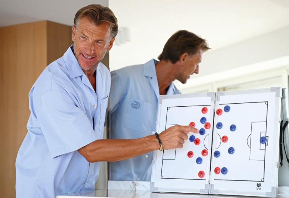 开云体育直播运营平台-沙特主帅回顾胜阿根廷：我告诉球员们，来这不是和梅西自拍的